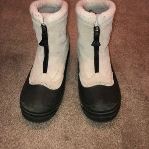Columbia snow boots